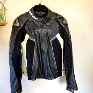 Dainese Racing 3 perforated motorcycle leather jacket black anthracite Sz 44